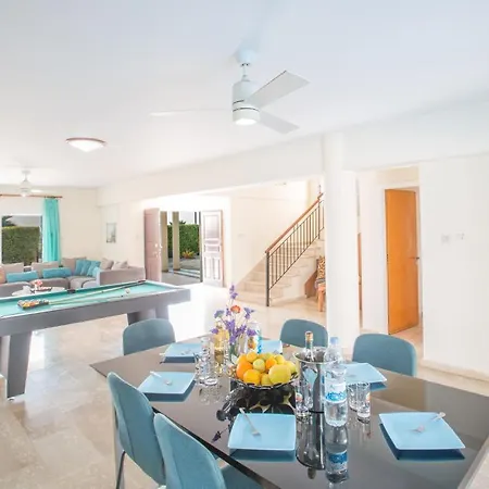 Вилла Papaya Royal *