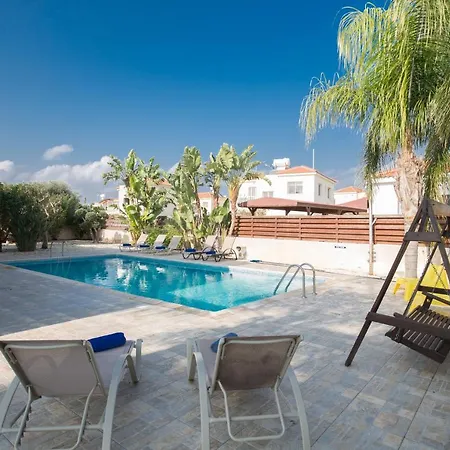 Villa Papaya Royal Aya Napa