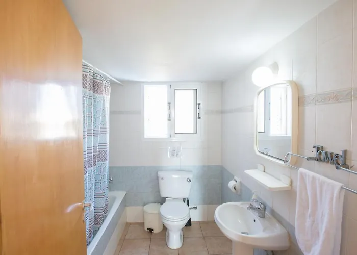 Papaya Royal Villa *