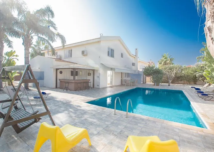 Papaya Royal Villa *